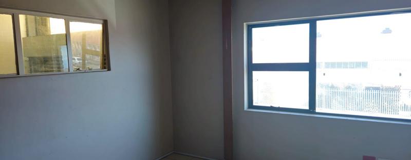 To Let commercial Property for Rent in Parow Western Cape